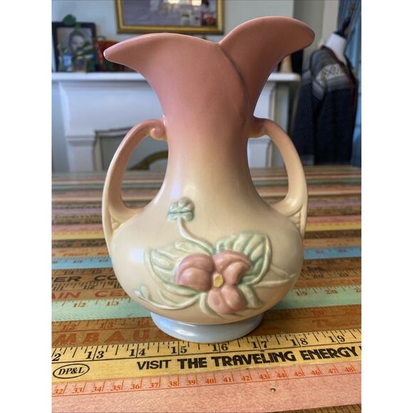 Vintage 1949 Hull Art Pottery Woodland Vase W8-7 1/2" USA Floral Double Handle C - Picture 6 of 11